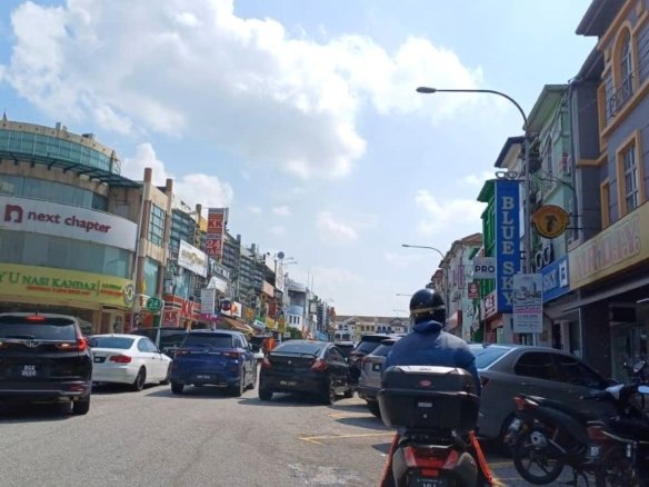 Shop Office Subang Jaya - USJ Shop & Office for Sale / Rent